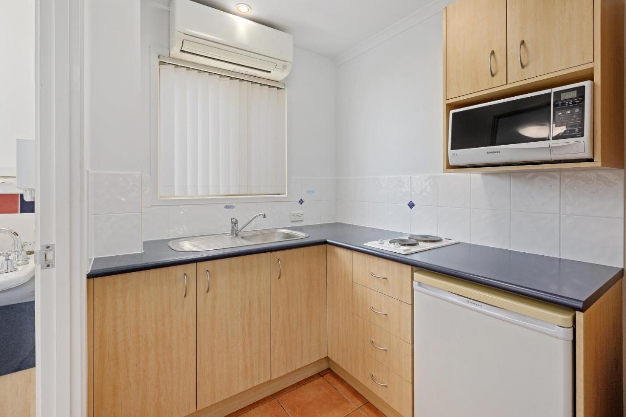 Motor Browns Plains