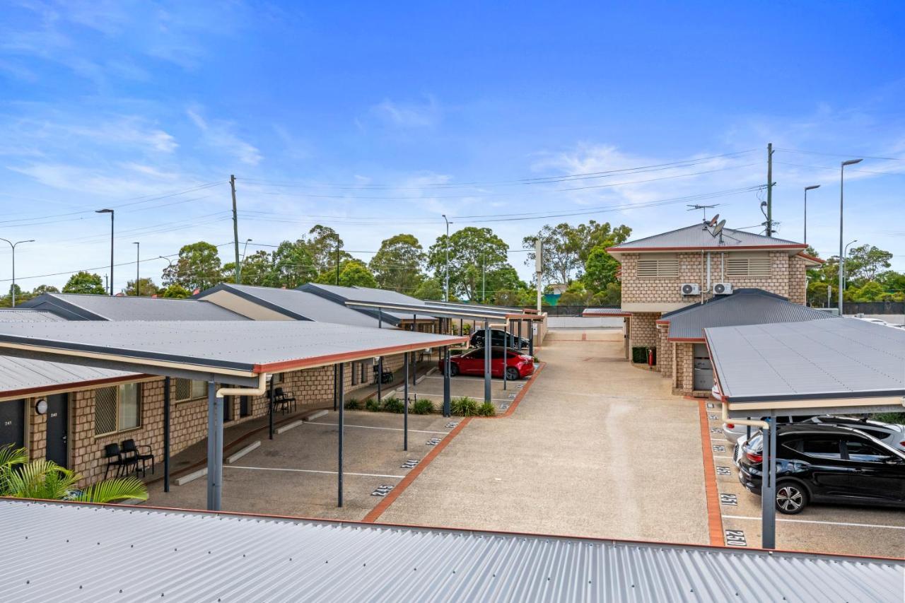 Motor Browns Plains